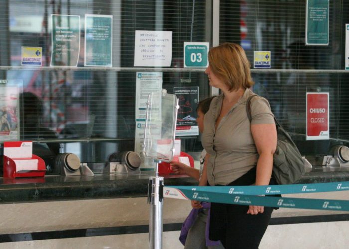 Terminali lenti, alla stazione di Astifare il biglietto è un'odissea