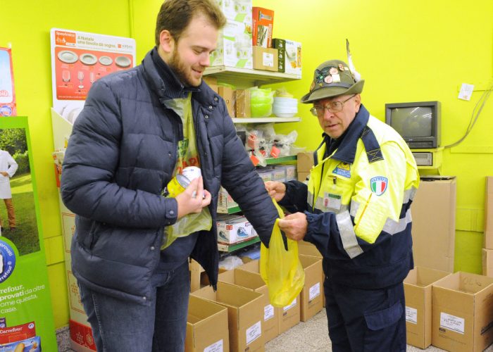 Torna la colletta alimentareper far del bene con la spesa