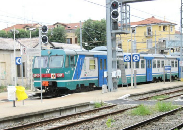 Treno investe grosso animale,ferrovie bloccate per due ore