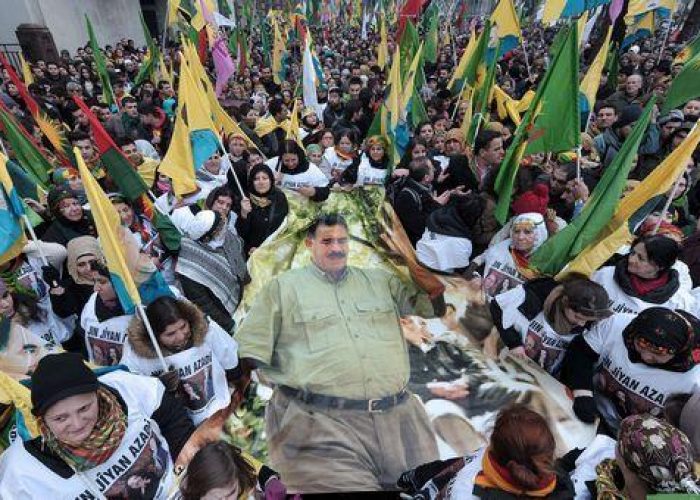Turchia/ Ocalan propone a curdi cessate il fuoco da 21 marzo