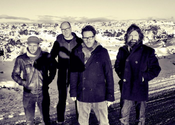 Turin Brakes e Walsh "fuori luogo" a San Damiano