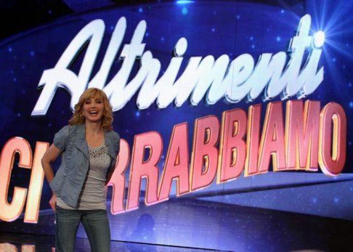 Tv/Milly Carlucci conduce nuovo talent "Altrimenti ci Arrabbiamo"