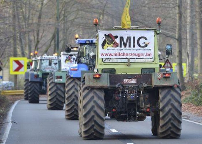 Ue/ Grande manifestazione agricoltori a Bruxelles