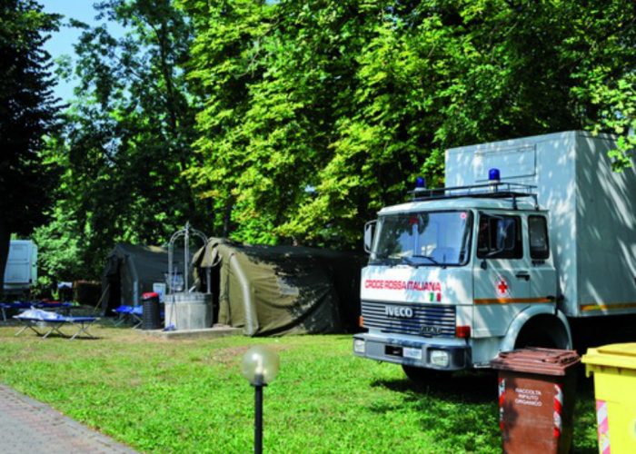 Una tendopoli allestitaalla Croce Rossa di Asti
