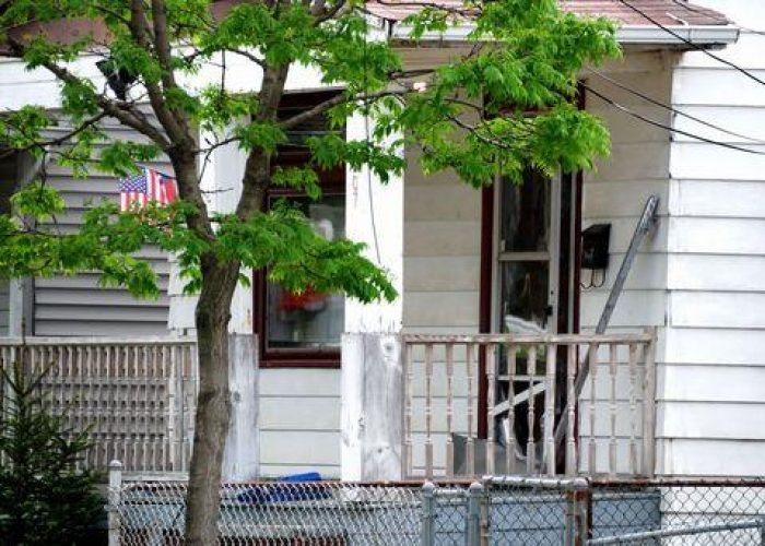Usa/ Cleveland, trovate catene e corde a casa del rapitore