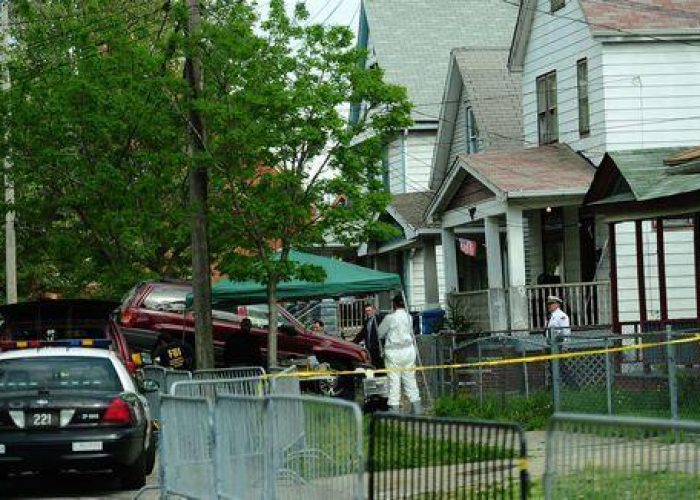 Usa/ Cleveland,dal passato di Ariel Castro affiorano nuovi orrori