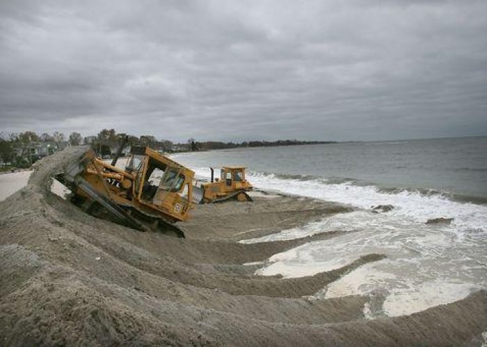 Usa/ L'uragano Sandy si avvicina, East Coast paralizzata