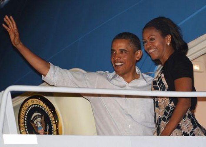 Usa/ Michelle Obama festeggia 49 anni con nuovo account Twitter