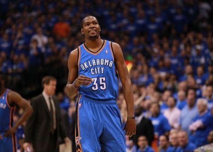 Usa/ Stella del basket Durant dona 1 mln di dollari per Oklahoma