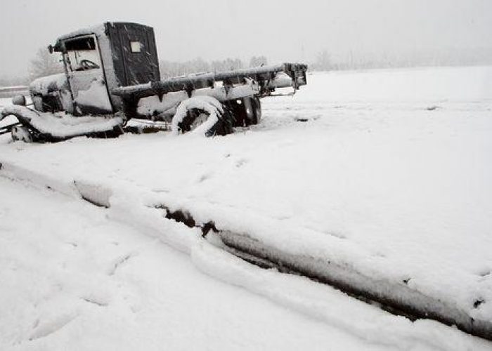 Usa/ Tempesta 'snowquester' attesa in New England, finora 4 morti