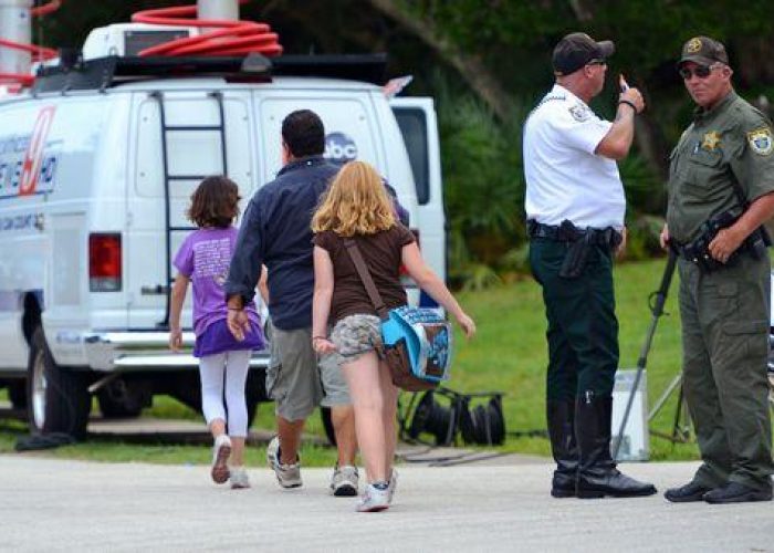 Usa/ Uomo armato su bus, uccide autista e sequestra bambino