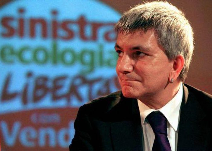 Vendola/ "Accordo con Grillo unica strada, no a governissimo"