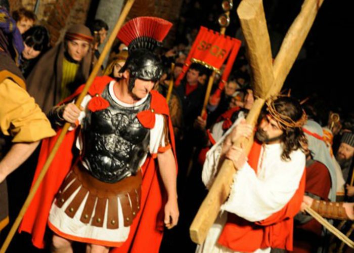 Venerdì la Via Crucis di Antignano