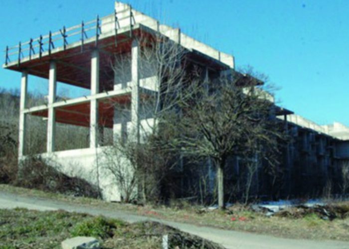 Villaggio Aleramo, ancoraun'asta per gli "scheletri"
