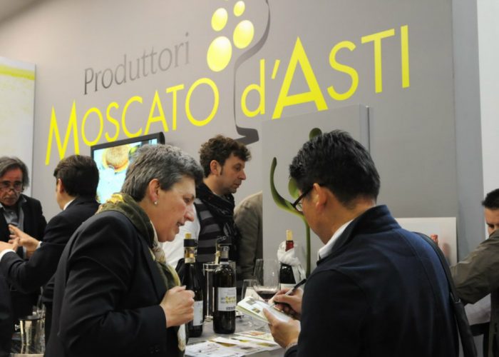 Vinitaly, la pattuglia astigianacon la novità dell' "Asti hour"