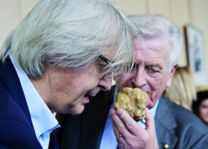 Vittorio Sgarbi: «I tartufisono le sculture di Dio»